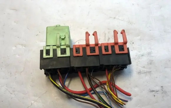 BMW 5 E60 E61 Other relay 8373700 61368373700 8378979