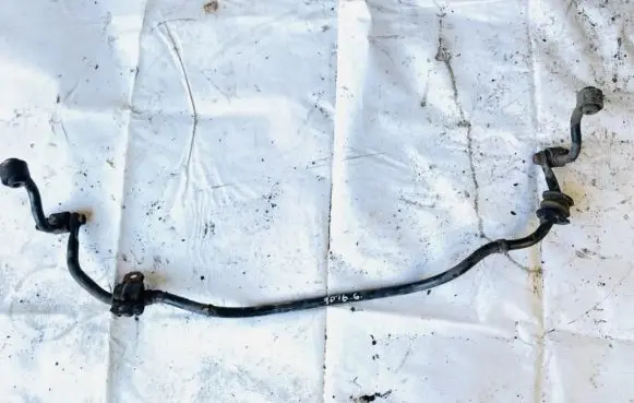 Nissan Qashqai Rear anti-roll bar/sway bar 