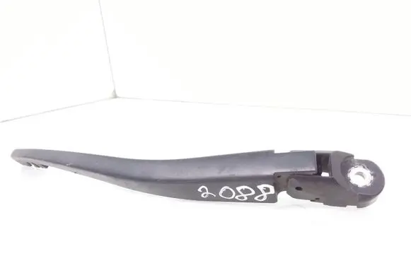 Nissan X-Trail T31 Rear wiper blade arm 06823 39852