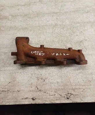 Toyota Corolla Verso E121 Exhaust manifold
