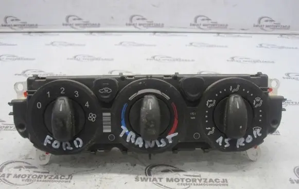 Fog light switch