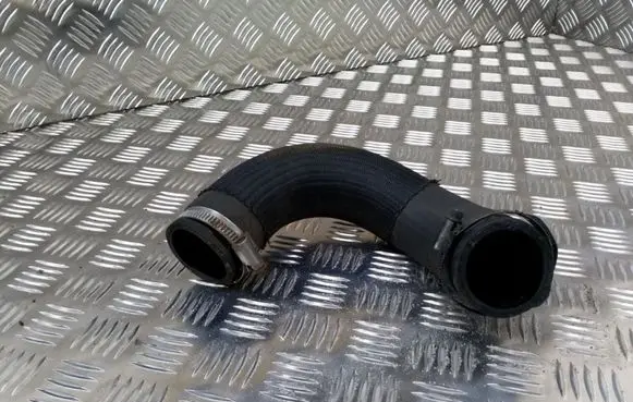 Citroen C4 I Intercooler hose/pipe