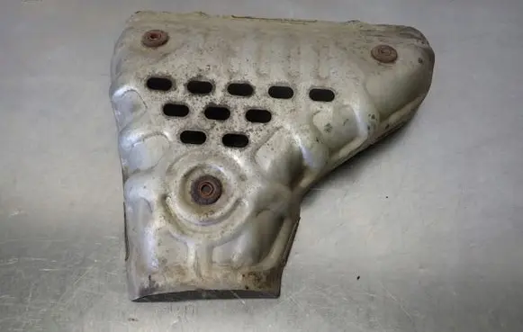 Mitsubishi Lancer X Heat shield in engine bay 
