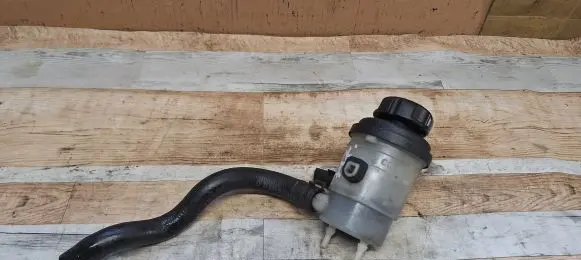 KIA Sorento Power steering fluid tank/reservoir 571503E100