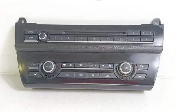 BMW 5 F10 F11 Climate control unit 9236477