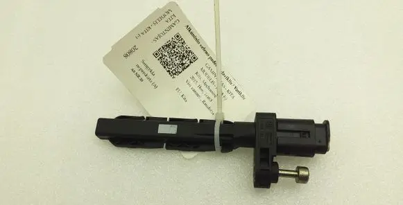 BMW 5 F10 F11 Crankshaft position sensor 7806782