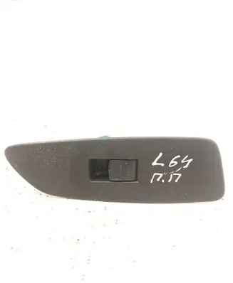 Toyota Auris 150 Electric window control switch