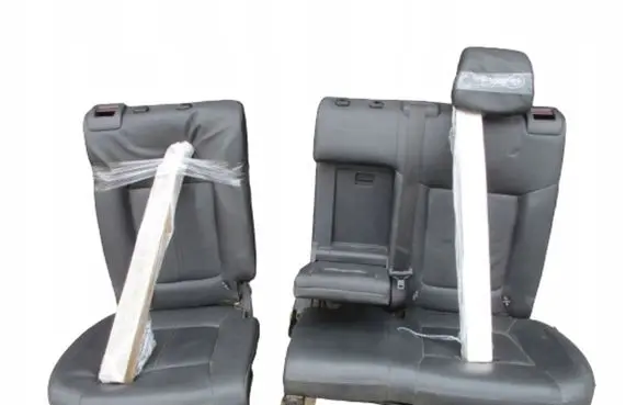 Seat set
