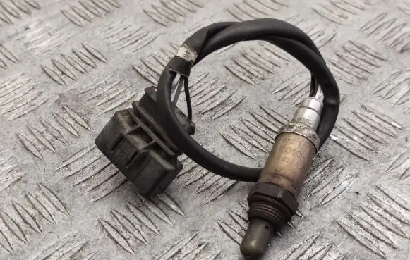 Audi A4 S4 B5 8D Lambda probe sensor 0258003544 0258003545