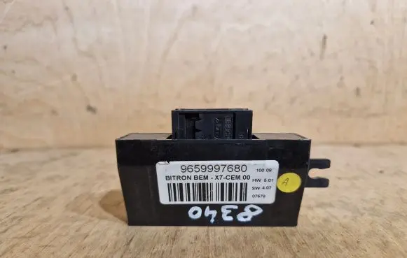 Citroen C5 Door control unit/module 9659997680