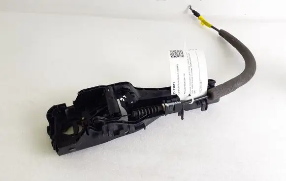 Porsche Macan (95B) Rear door exterior handle/bracket 95B839885B 222617