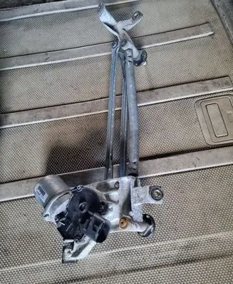 Honda Civic Front wiper linkage and motor 404564