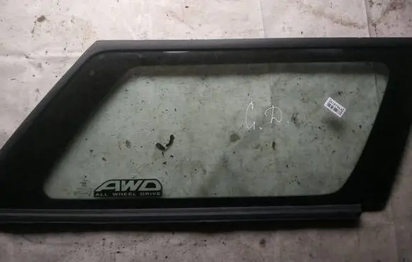 Subaru Legacy Rear side window as2