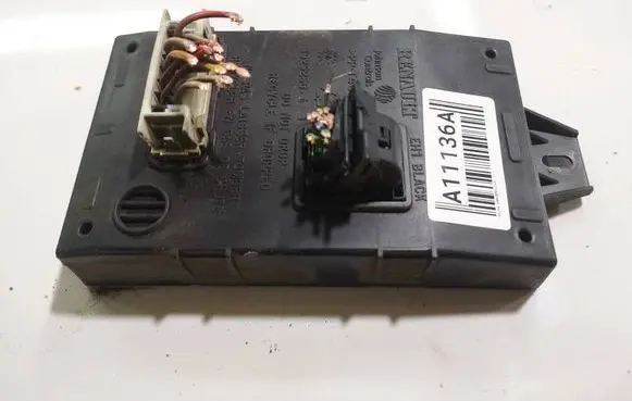 Dacia Sandero Other control units/modules 8201029422