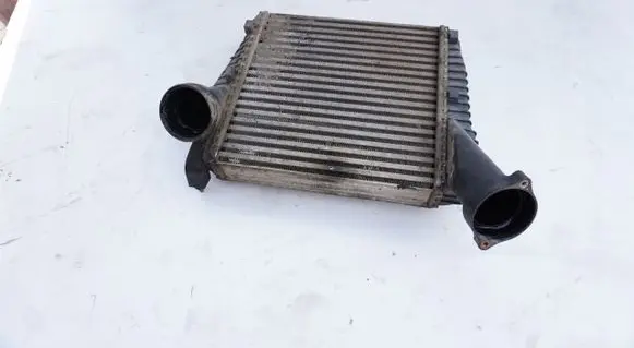 Audi Q7 4L Intercooler radiator