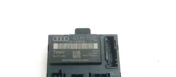 Audi Q7 4L Door control unit/module 4L0959793B M8032