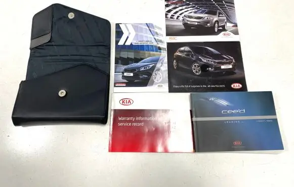 KIA Ceed Owners service history hand book 