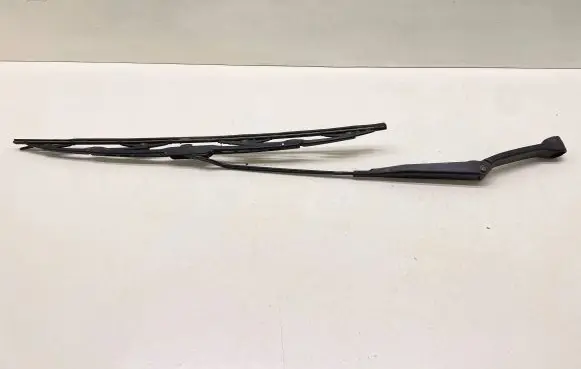 Audi 80 90 S2 B4 Front wiper blade arm 893955407C