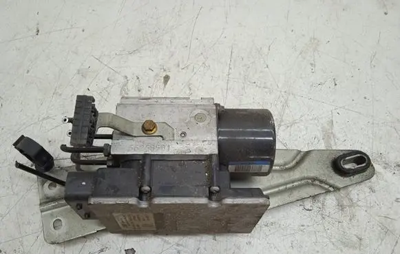 Alfa Romeo 159 ABS Pump 54084738G