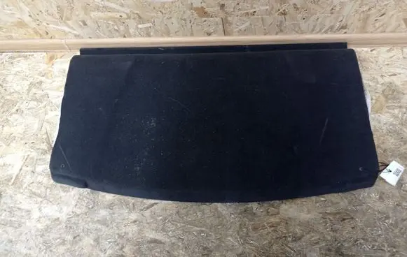Parcel shelf