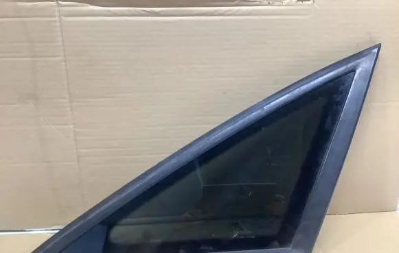 Audi A6 S6 C7 4G Rear side window 4G5845300H 43R001108