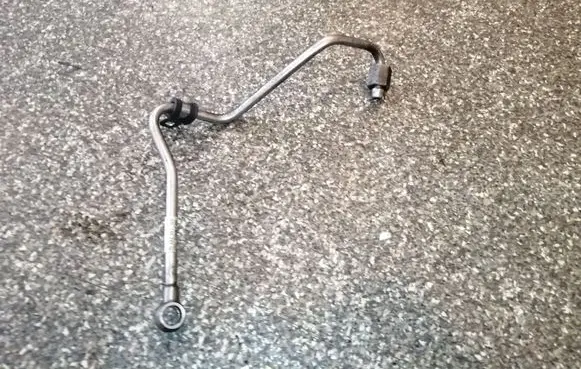 Volkswagen Transporter - Caravelle T5 Turbo turbocharger oiling pipe/hose 03L145771Q