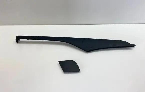 Mercedes-Benz SL R231 Front door card panel trim A2317200748 A2317270728