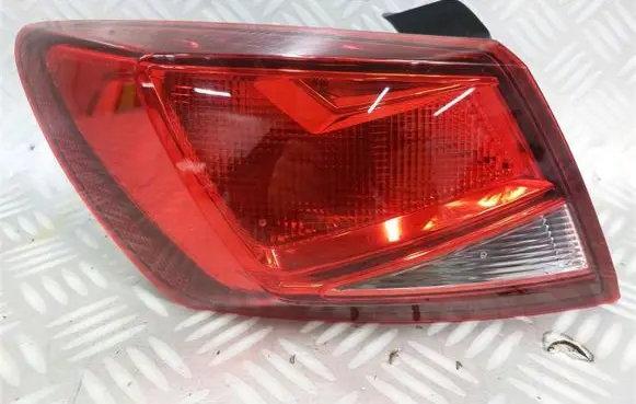 Seat Leon (5F) Rear/tail lights 5F0945095D