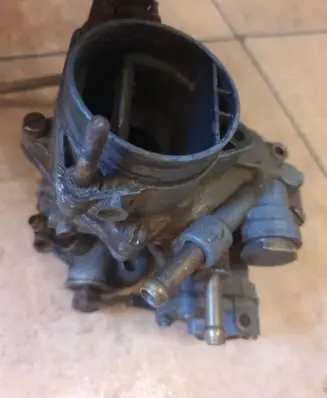 Volkswagen Golf I Carburettor Weber30 3013A
