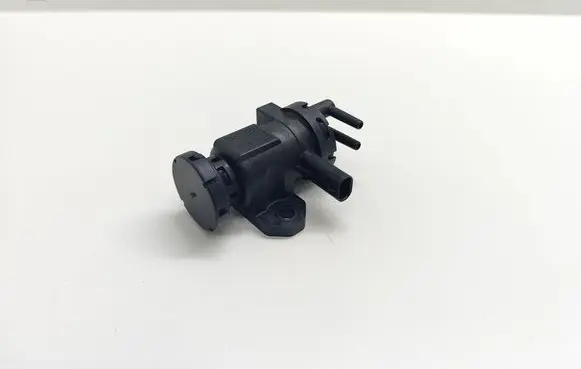BMW 5 F10 F11 Turbo solenoid valve 8509323 850932302 3024389
