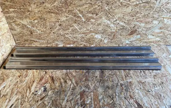 Mercedes-Benz E W124 Front sill trim cover