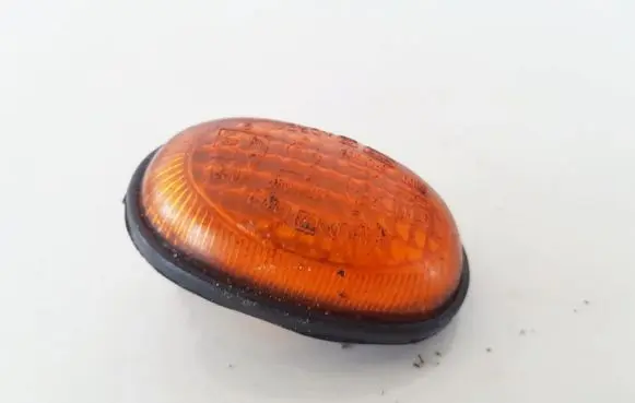 Hyundai Sonata Front fender indicator light 92303220 92303-220