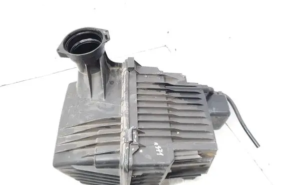 Peugeot 307 Air filter box 9643015880 9640589780