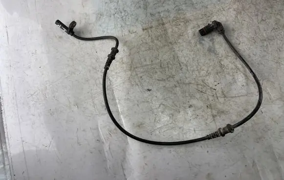 Chrysler 300 - 300C ABS brake wheel speed sensor 04779244ac