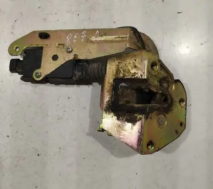 Peugeot 807 Rear door lock PZ08B01Y