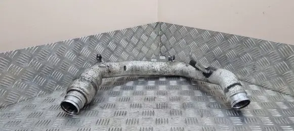 Intercooler hose/pipe