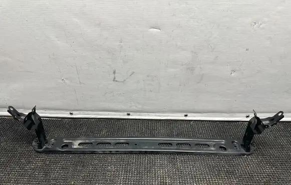 Volvo S60 Bottom radiator support slam panel 31261932
