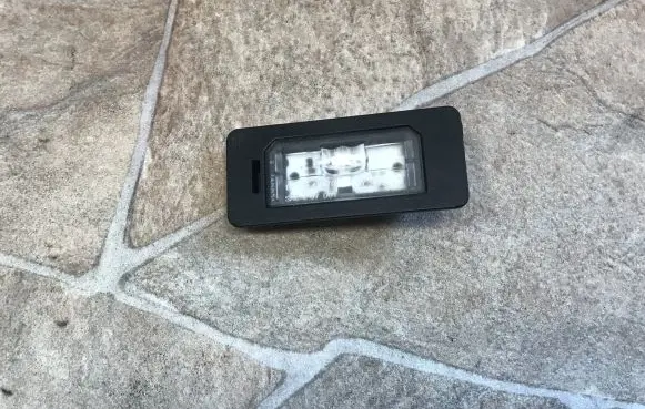 BMW 5 F10 F11 Number plate light 7193293