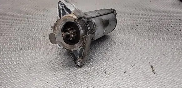 Renault Scenic II - Grand scenic II Starter motor 8200628430 TS22E5