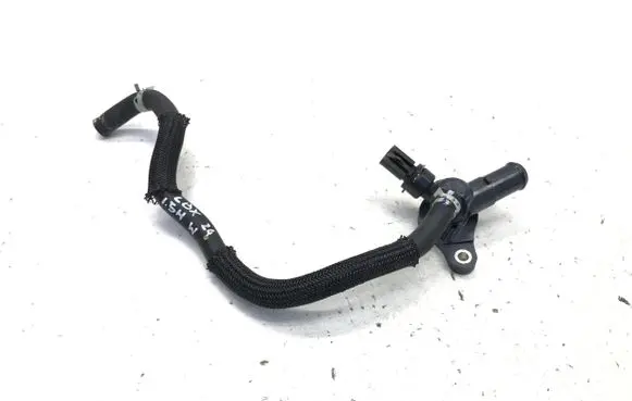 Lexus LBX Engine coolant pipe/hose 10YE1