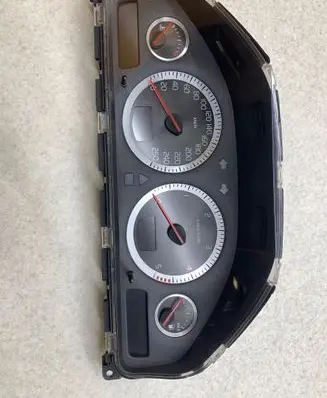 Volvo XC70 Speedometer (instrument cluster) 8602026 30728791 69594780T