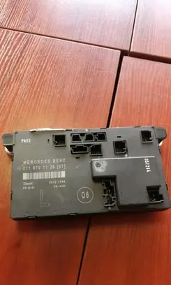 Mercedes-Benz E W211 Door control unit/module A2118701126