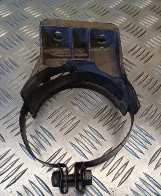 Iveco Daily 4th gen Power steering pump mounting bracket 504090981