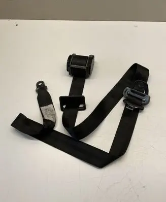 Volkswagen Transporter - Caravelle T4 Rear seatbelt 705857811 70557827
