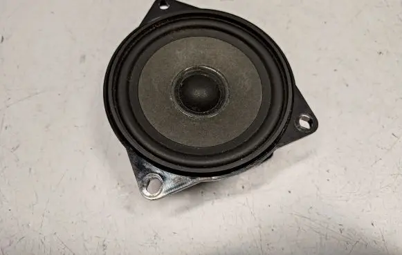 Mini One - Cooper Coupe R56 Front door speaker 65133428196