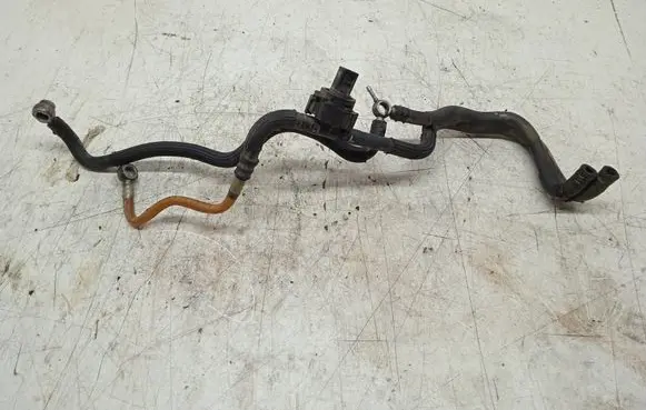 Audi A6 S6 C6 4F Fuel injector supply line/pipe 059130300