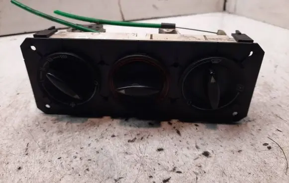 Audi A4 S4 B5 8D Air conditioning/heating control unit 893959511