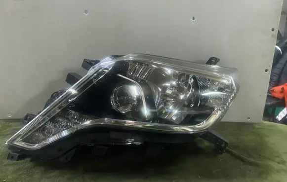 Toyota Land Cruiser (J150) Headlight/headlamp