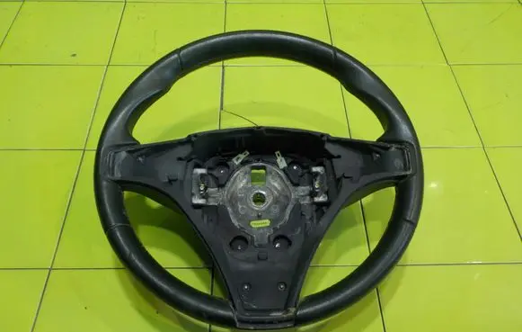 Alfa Romeo Giulietta Steering wheel 13AB82 7B09560B85A64A4EA3