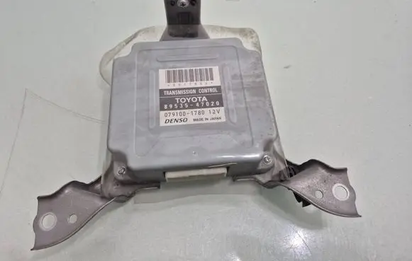 Toyota Prius (XW20) Gearbox control unit/module 8953547020 0791001780